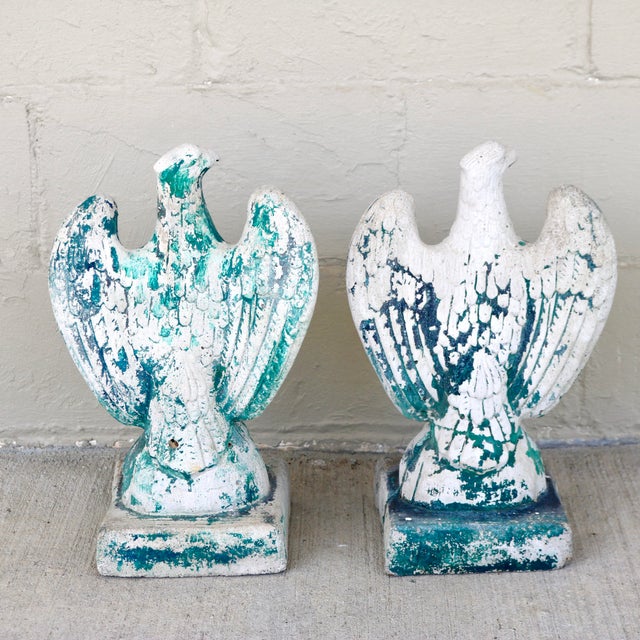 Traditional Pair of Vintage Federal Style Concrete Eagle Garden Finials - 16" For Sale - Image 3 of 12