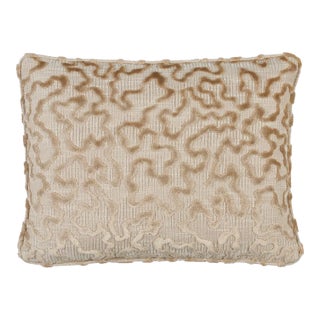 Schumacher Janis Velvet 16" Lumbar Pillow in Champagne For Sale