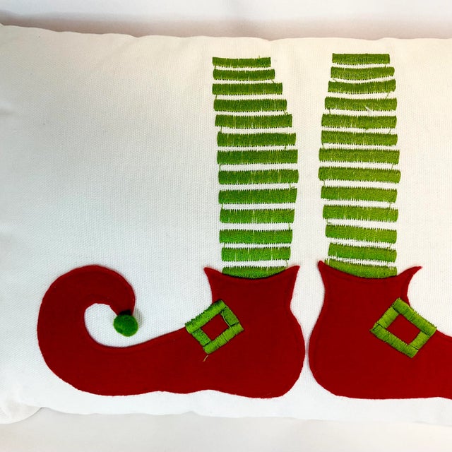 Textile 1990s Vintage Whimsical Boho Americana Christmas Elf Shoes Pillow. For Sale - Image 7 of 8