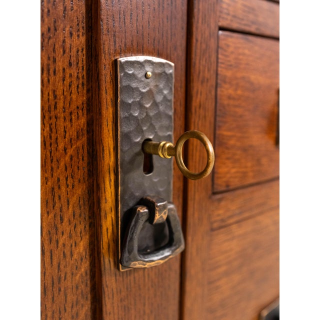 Stickley Mission Oak Two-Tier Server Sideboard Buffet For Sale - Image 11 of 18