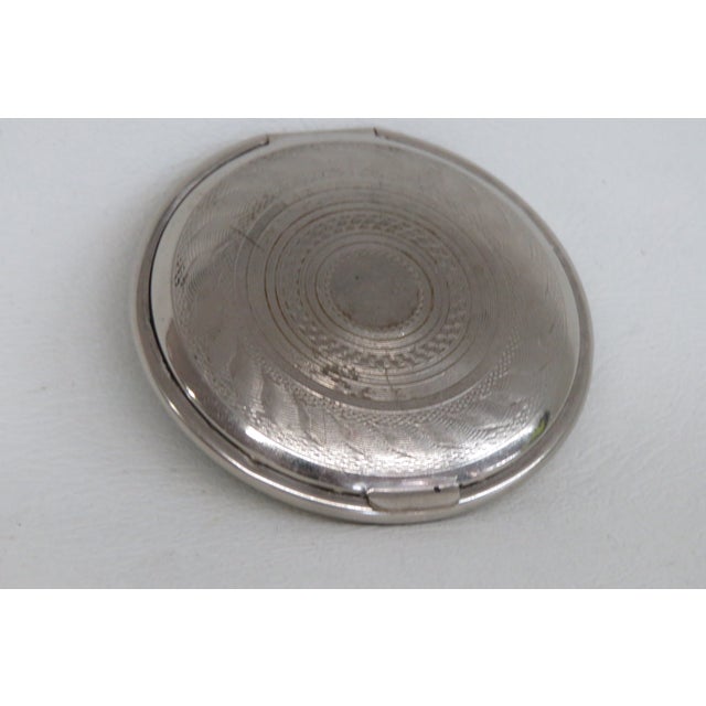 Richard Hudnut Powder Compact Engraved Silver Tone Art Deco Pocket Mirror 4775b For Sale In Miami - Image 6 of 12