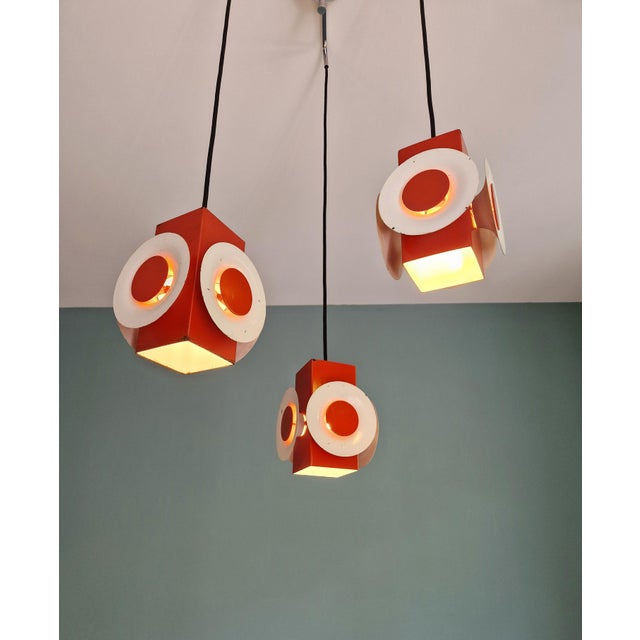 Space Age Cascade Chandelier in Orange and White Lacquered Metal from Raak, 1970s For Sale - Image 14 of 17