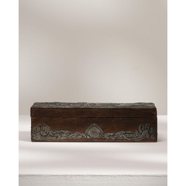 1900 - 1909 France Arts & Crafts Forest Green Pewter Box For Sale - Image 15 of 18