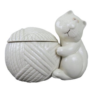 Vintage Fitz and Floyd Cat-Snip Yarn Holder Ceramic Figurine For Sale