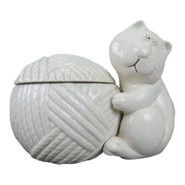 Vintage Fitz and Floyd Cat-Snip Yarn Holder Ceramic Figurine For Sale