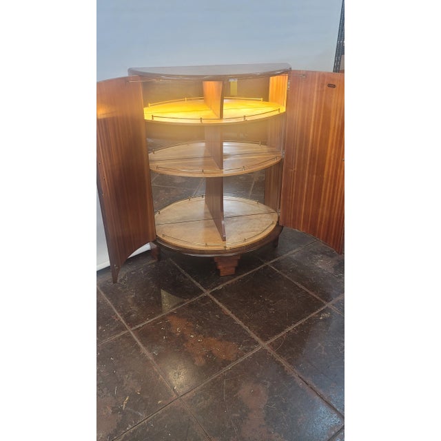 1930s 1930s Art Deco Cocktail Cabinet Bar Beautiful Burl Walnut and Birdseye Maple Interior For Sale - Image 5 of 11