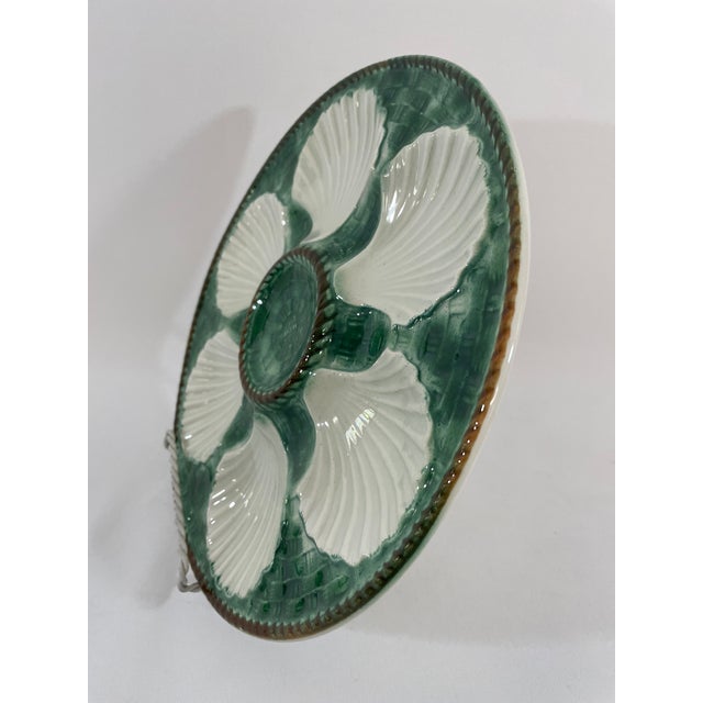 1950s French Longchamp Green and White Oyster Plate For Sale - Image 12 of 16