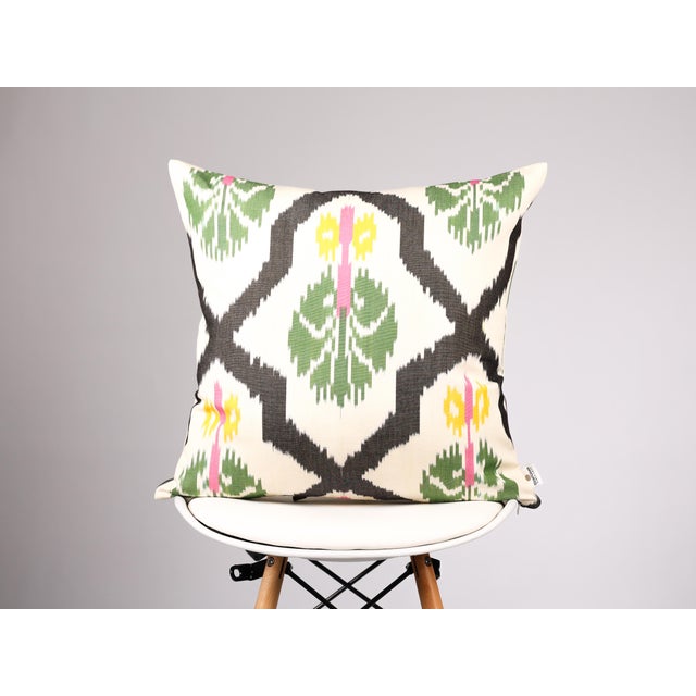 2020s White and Black Geometric Ikat Pillow Cover For Sale - Image 5 of 13