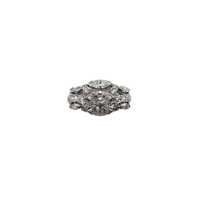 Contemporary Mid 20th Century 14 Karat White Gold Diamond Ring Size 8 JAGi Certified #21365 For Sale - Image 3 of 8