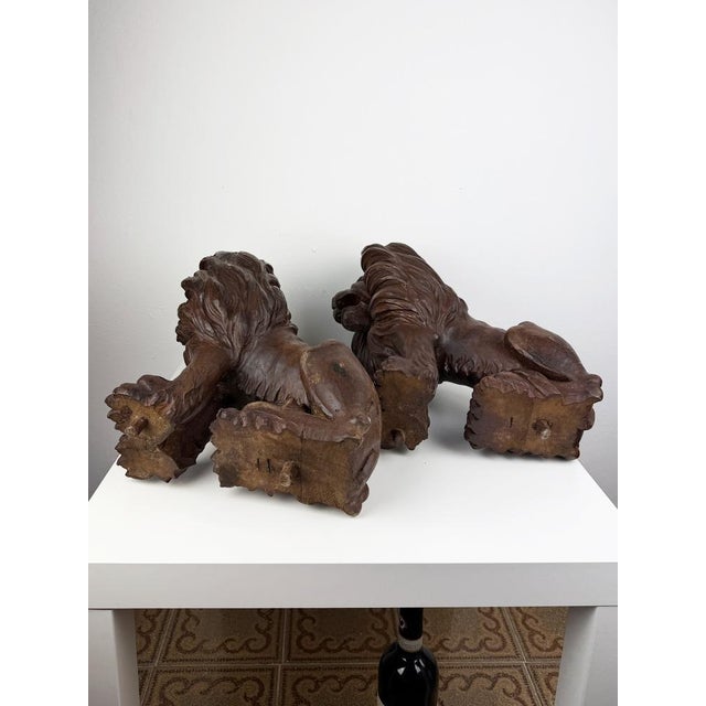 Brown Antique Renaissance Revival Italian Hand-Carved Wooden Lions, 1890s, Set of 2 For Sale - Image 8 of 18