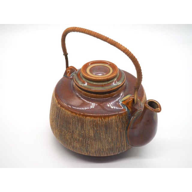 Vintage Manilla Teapot by Svend Aage Jensen for Søholm Bornholm, Denmark, 1960s A handmade glazed ceramic teapot with...