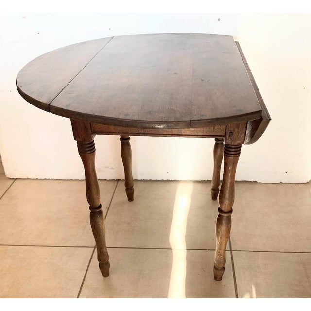 Small Masters Table in Natural Wood with Two Drop Leaves, 1800s For Sale - Image 4 of 7