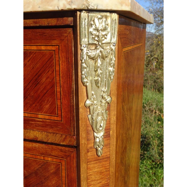 Louis XVI Marquetry Chest of Drawers in Wood with Bronze and Marble For Sale - Image 18 of 18
