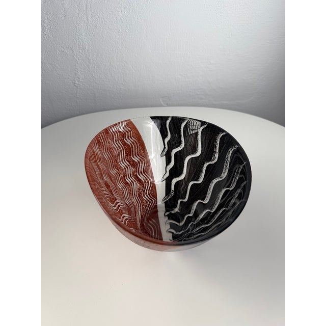 1990s Vintage Art Glass Bowl by Kosta Boda, Sweden, 1990s For Sale - Image 5 of 13