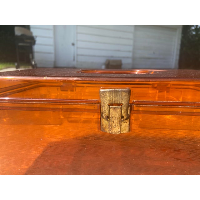 Plastic Vintage Mid-Century Modern Burnt Orange Wil-Hold Acrylic 1960s Portable Sewing Box Storage, Brass Closure Sewing Kit For Sale - Image 7 of 11