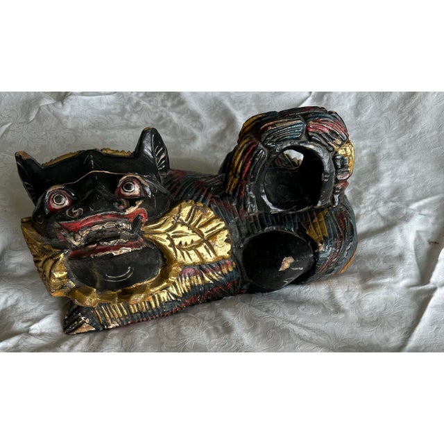 Chinese Pair of 19th Century Decorative Lions, Each With Different Expressions For Sale - Image 3 of 7