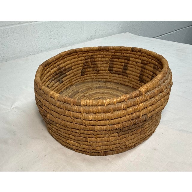 Native American Antique 1800's Native American Comanche Eka Muda Hand Woven Wicker Basket Indian For Sale - Image 3 of 12