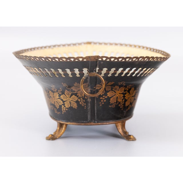 French Antique French Black and Gilt Tole Jardiniere Cache Pot For Sale - Image 3 of 10