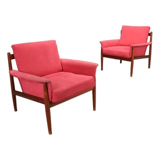 118 Armchairs attributed to Grete Jalk for France & Son, Set of 2 For Sale