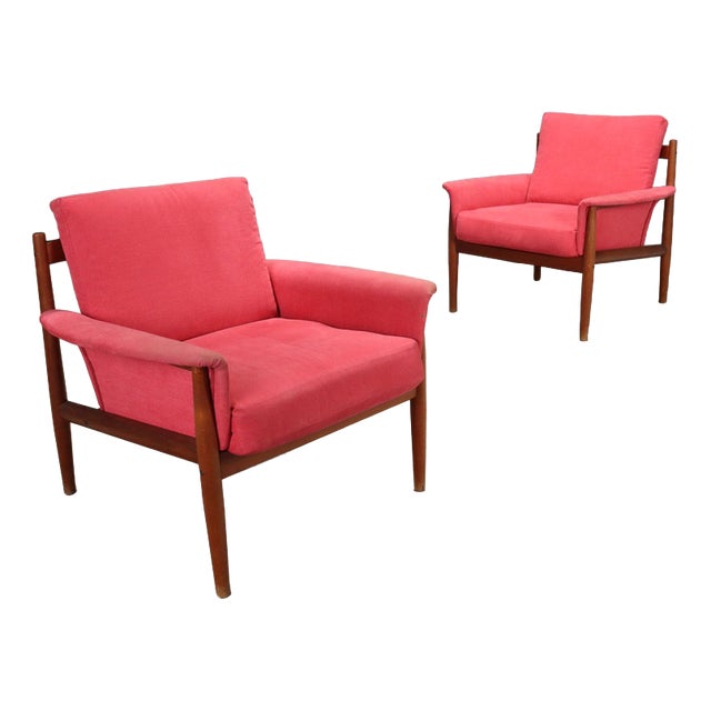 118 Armchairs attributed to Grete Jalk for France & Son, Set of 2 For Sale