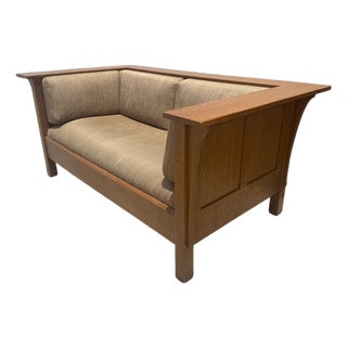 1990s Stickley Craftsman Prairie Settle Loveseat For Sale