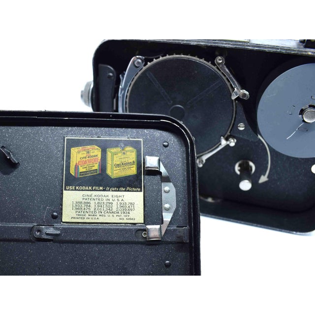 Early 20th Century Cine Kodak Eight Model 20 Roll 8mm Film Movie Camera Usa With Original Leather Carrying Case For Sale - Image 9 of 12