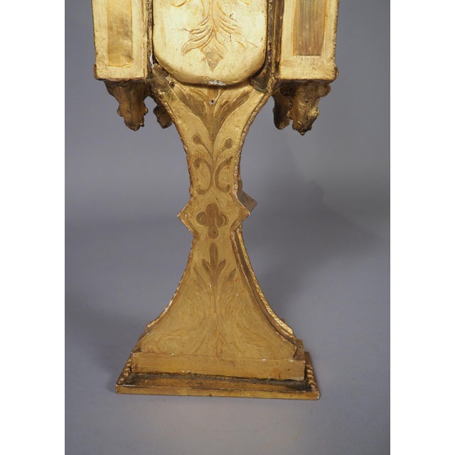 18th Century French Giltwood Architectural Monstrance For Sale - Image 13 of 18
