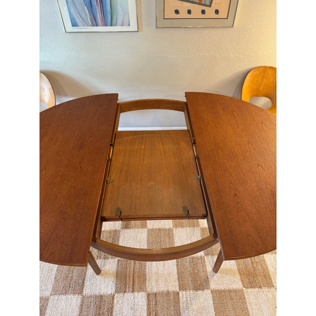 Brown Beautiful Yet Simple Mid Century Modern Round Dining Table by Nathan Furniture Attributed, Circa 1960s. For Sale - Image 8 of 12