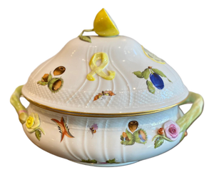 Late 20th Century Herend Queen Victoria Green Soup Tureen