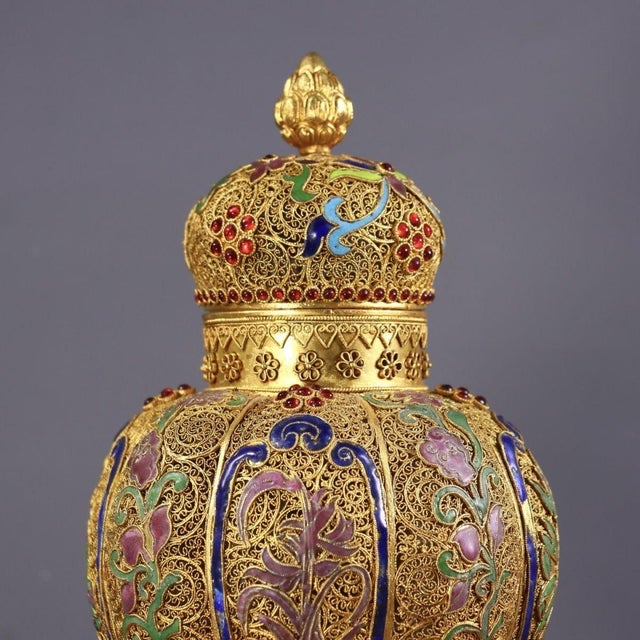 Metal Mid 18th Century Exquisite Chinese Gilt Silver Filigree Gem-Set Covered Ginger Jar, "Qianlong" Mark For Sale - Image 7 of 9