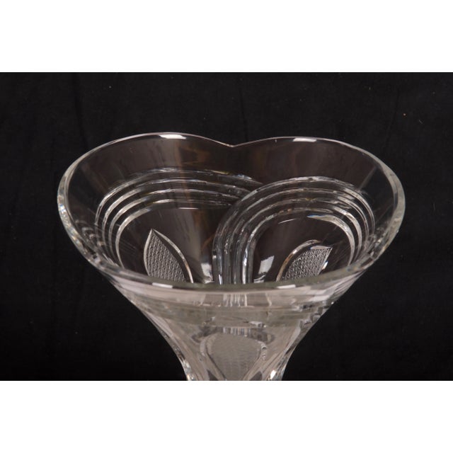Mid-Century Modern Vintage Crystal Flower Vase, 1970s For Sale - Image 3 of 12