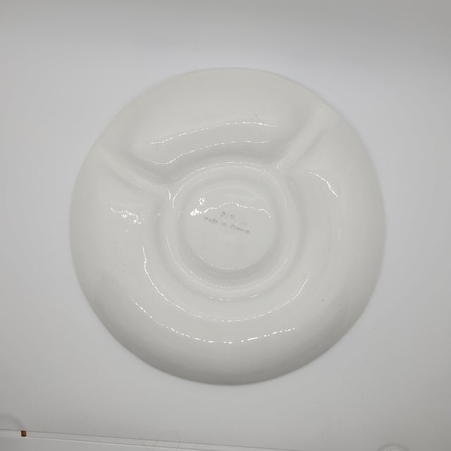 Vintage p.v. France White Majolica Artichoke Plates Floral Embossed Relief - Set of 5 For Sale - Image 15 of 17