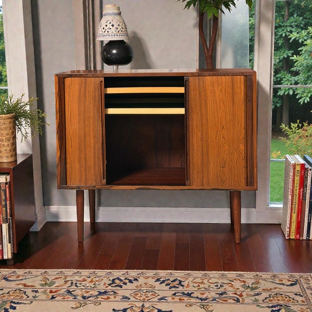 Danish Sideboard in Rosewood by FM Furniture for Feldballes Møbelfabrik For Sale - Image 12 of 14