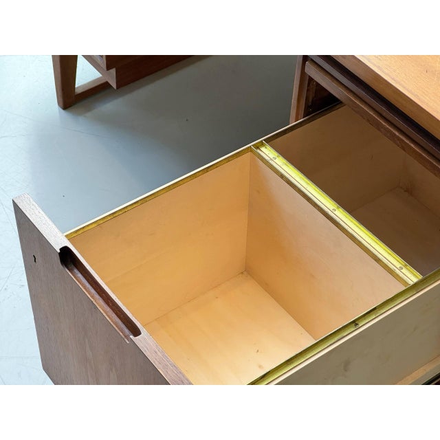 Mid-Century Modern Mid-Century Desk in Walnut, 1960s For Sale - Image 3 of 18