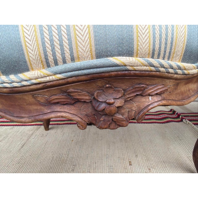 Pair of 18th Century French Louis XV Walnut Fauteuils, Carved Provincial Armchairs For Sale - Image 17 of 18