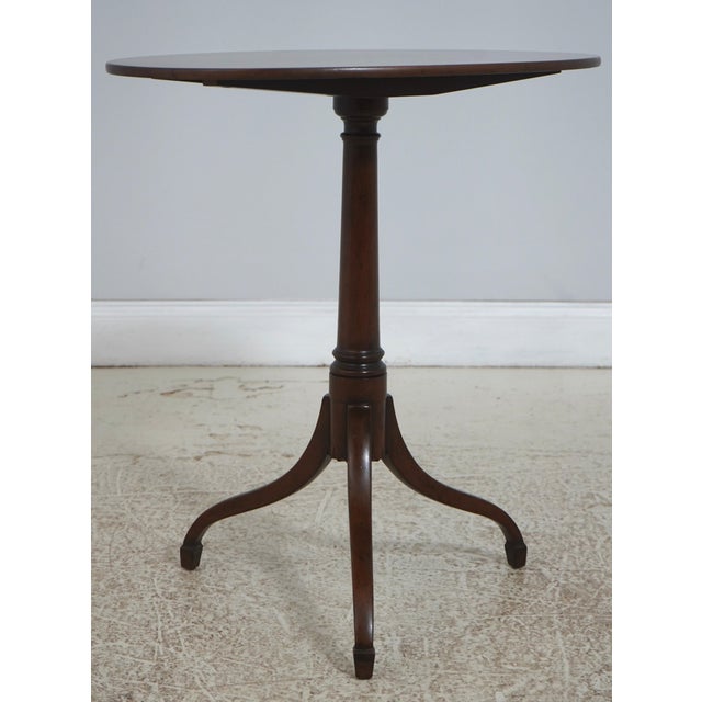 Kittinger Kittinger Cw-135 Colonial Williamsburg Tilt Top Table For Sale - Image 4 of 17