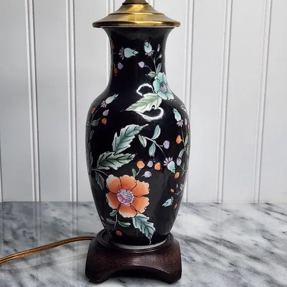 Chinoiserie Vintage Famille Noire Black Floral Porcelain Chinoiserie Small Leviton Table Lamp Hong Kong For Sale - Image 3 of 13