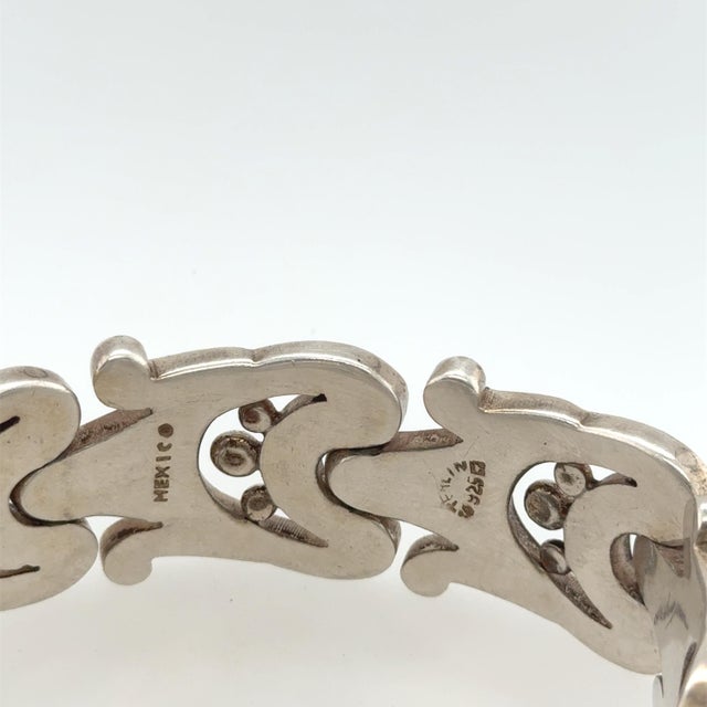 Mexican Sterling Silver Bracelet, Mexico, 20th Century For Sale - Image 3 of 7