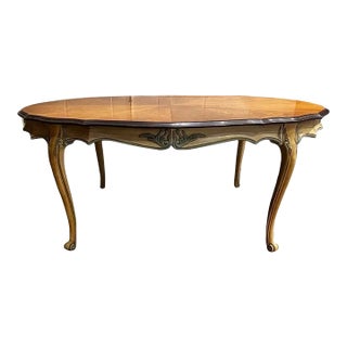 1970s White Furniture Company French Provincial Dining Table (With Two Leaves) For Sale