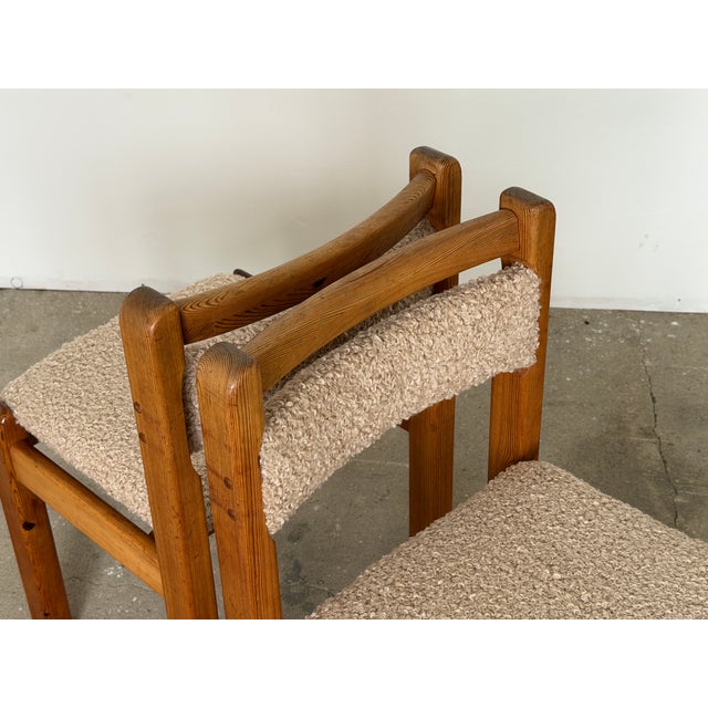 1970s Danish Modern Brutalist Dining Chairs in Pine and Curly Bouclé, 1970s, Set of 6 For Sale - Image 5 of 14