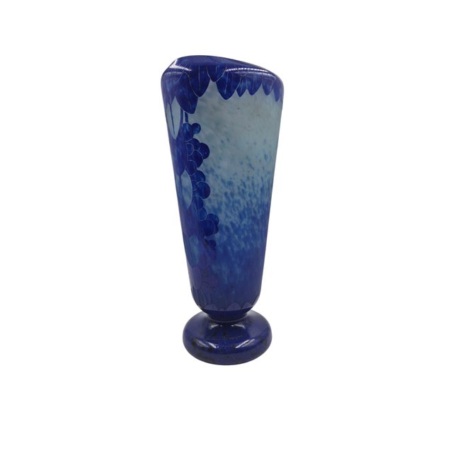 1920s Charder Art Deco Camafeo Vase by Le Verre Français in Vidrio Azul - 32 Cm For Sale - Image 10 of 16