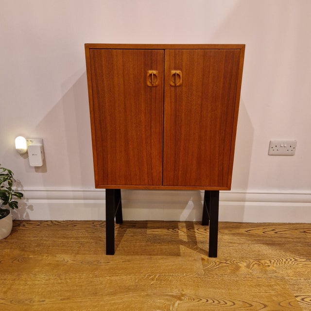 Mid-Century Scandinavian Teak Cabinet on Legs, 1970s For Sale - Image 4 of 9