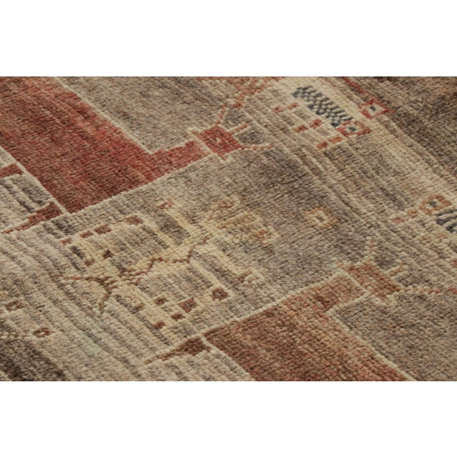Vintage Gabbeh Persian Rug With Beige-Brown Animal Pictorials - Rug & Kilim For Sale In New York - Image 6 of 9