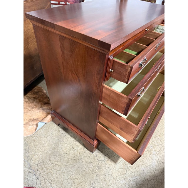 Brown 1960s Craftique Mahogany Mary Washington Bachelor’s Chest For Sale - Image 8 of 12