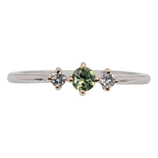 Natural Alexandrite Ring w Earth Mined Diamonds in Solid 14K White Gold | RD 3mm For Sale