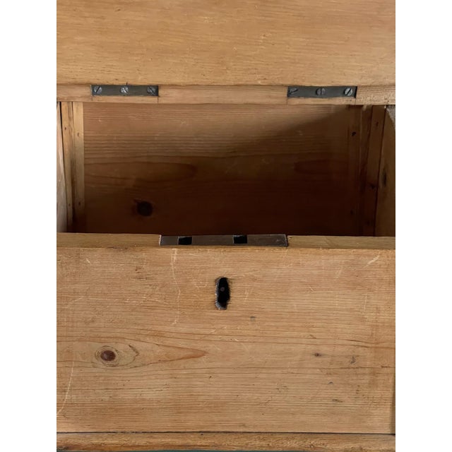 Late 19th Century 19th Century English Pine Stool With Storage For Sale - Image 5 of 8