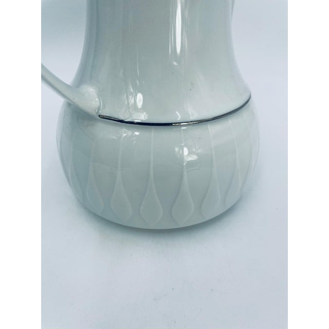 Ceramic Porcelain Lanzette Teapot by Tapio Wirkkala for Thomas, 1965 For Sale - Image 7 of 12