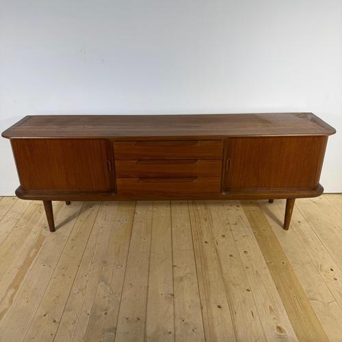 Mid-Century Scandinavian Teak Sideboard with Rounded Edges and Retractable Doors For Sale - Image 3 of 14