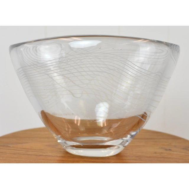 Vicke Lindstrand Mid Century Modern Vicke Lindstrand for Kosta Arabesque Art Glass Bowl For Sale - Image 4 of 13
