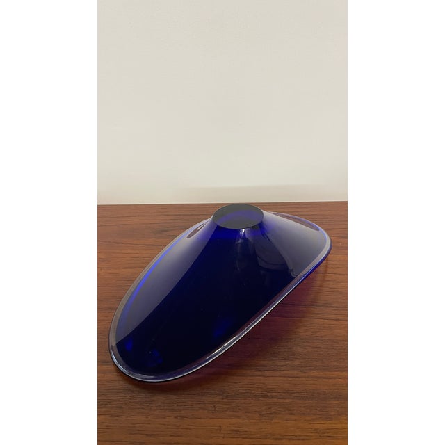 Mid-Century Sculptural Blue Art Glass Dish, 1960s For Sale - Image 13 of 14